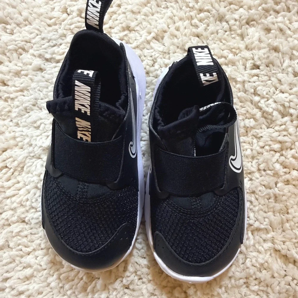 Nike Flex Runner 3 Black Toddler Shoes 7C Slip‎ On Sneakers Athletic Classic
